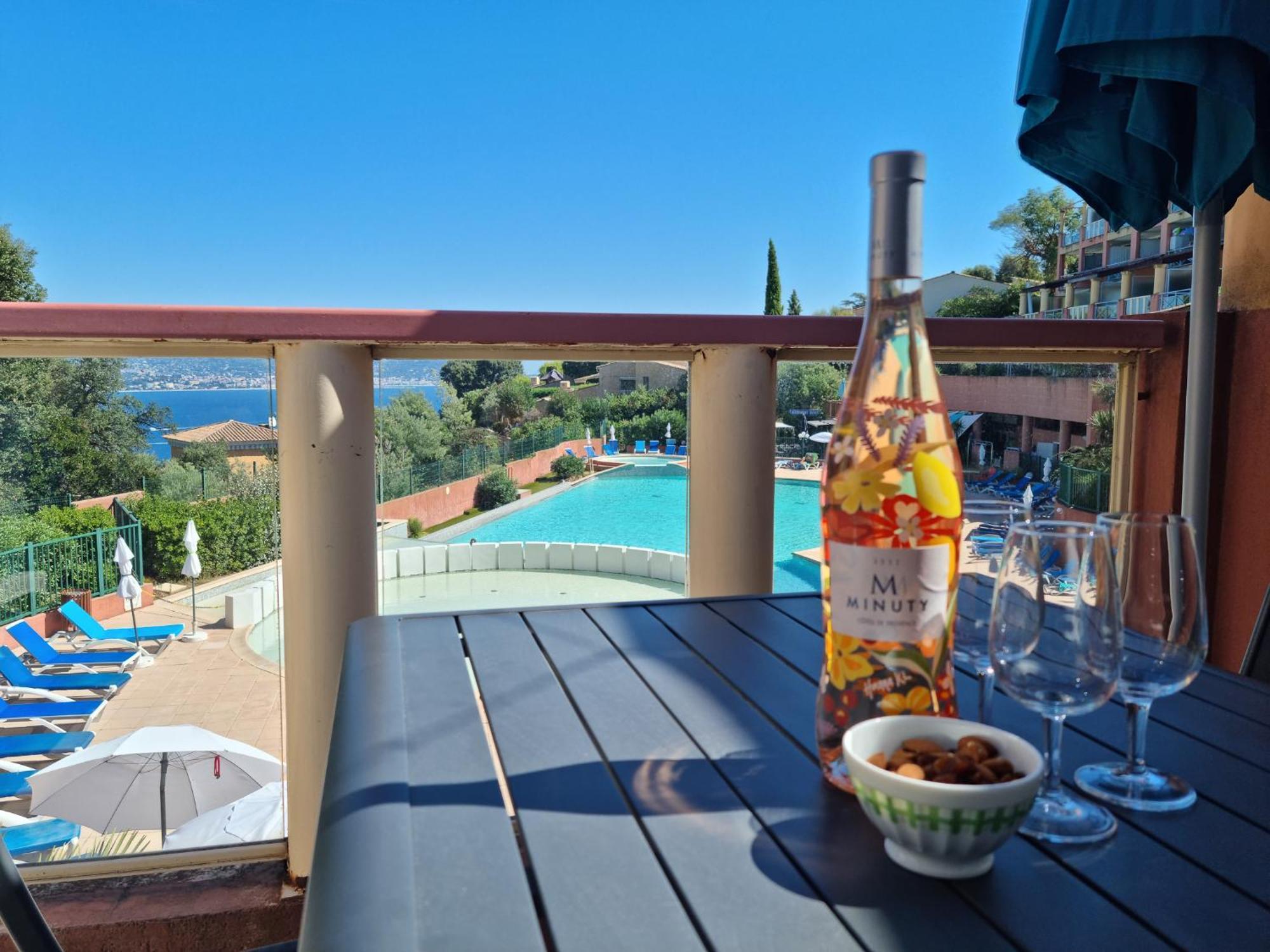 Théoule-sur-Mer Magnifique Vue Mer Et Piscine - Les Cles De L Esterel מראה חיצוני תמונה