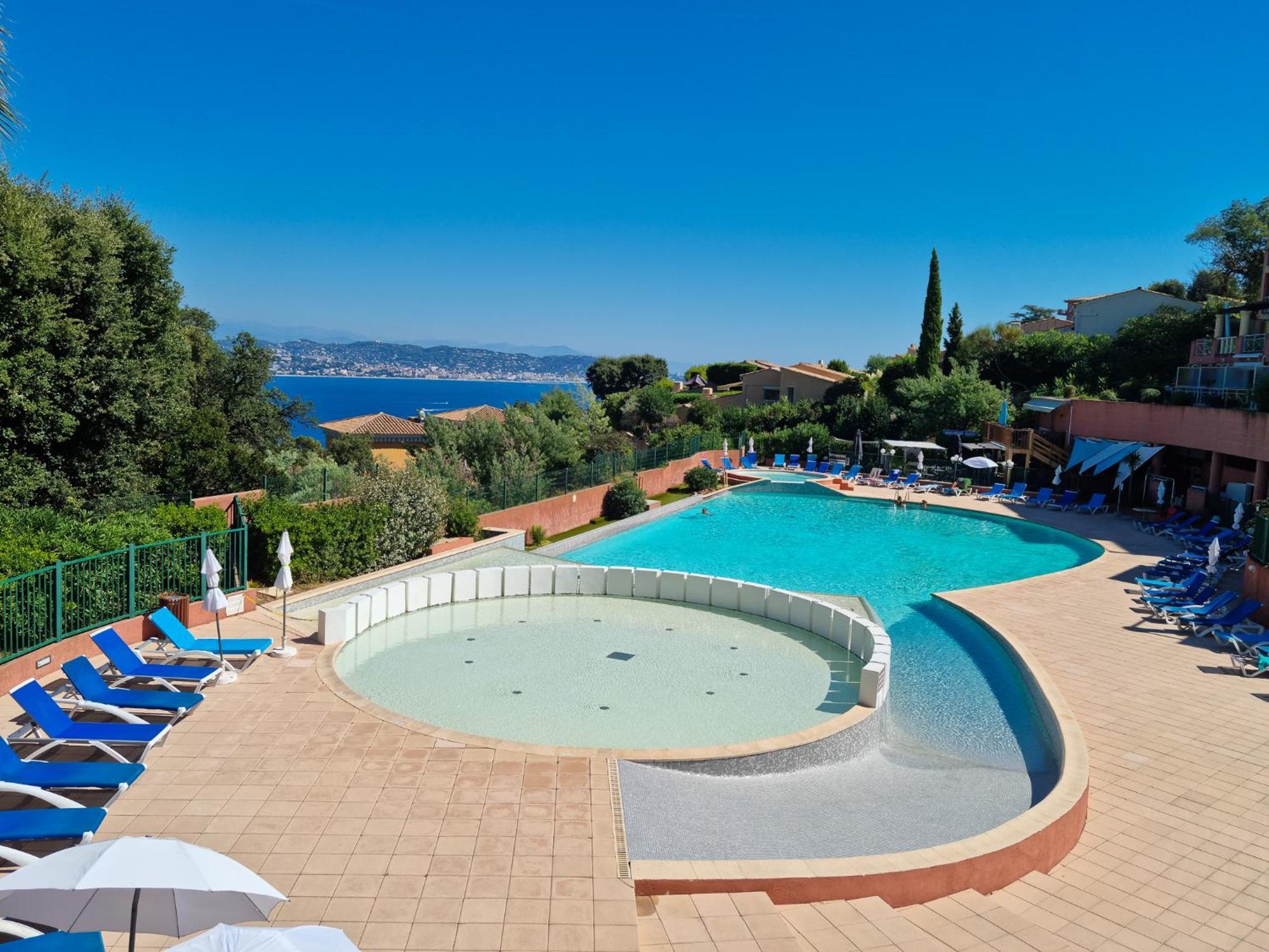 Théoule-sur-Mer Magnifique Vue Mer Et Piscine - Les Cles De L Esterel מראה חיצוני תמונה